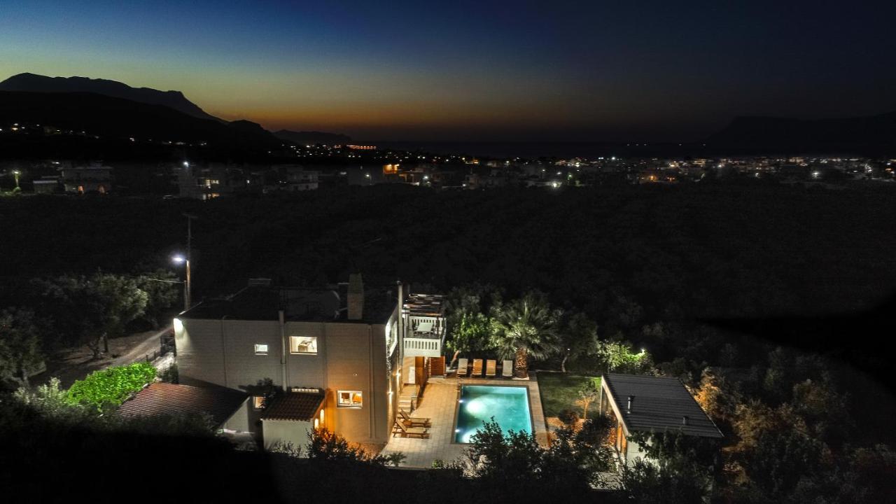 Petronila Luxury Villa With Heated Private Pool Kíssamos Eksteriør billede
